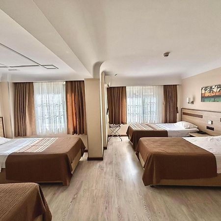 Gold Hotel Istanbul Bagian luar foto