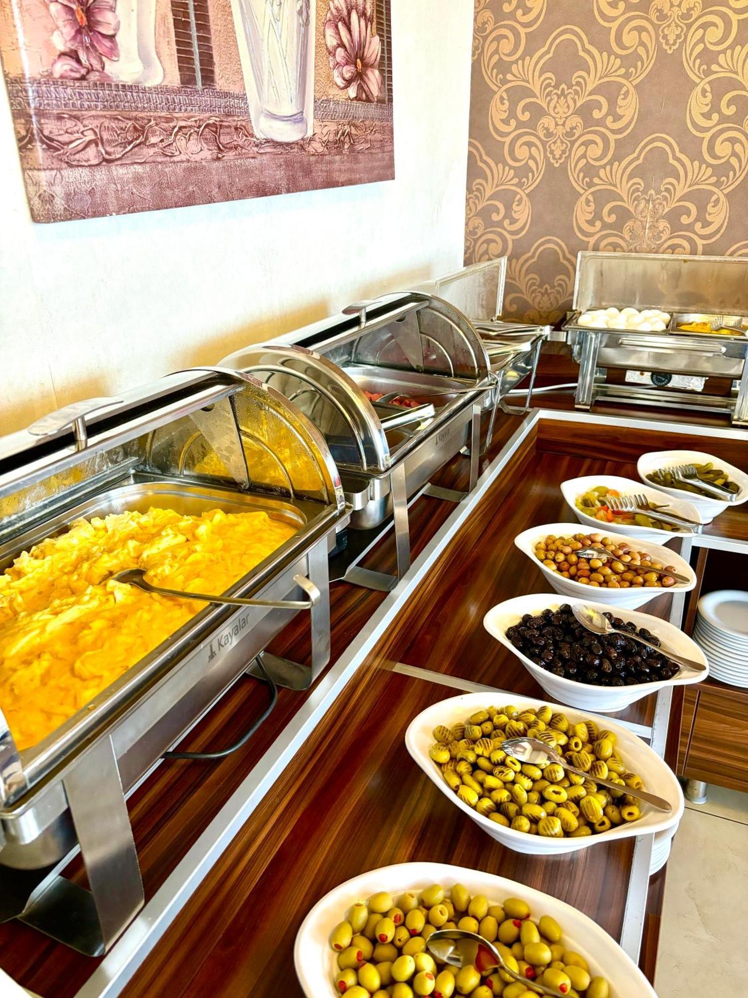 Gold Hotel Istanbul Bagian luar foto