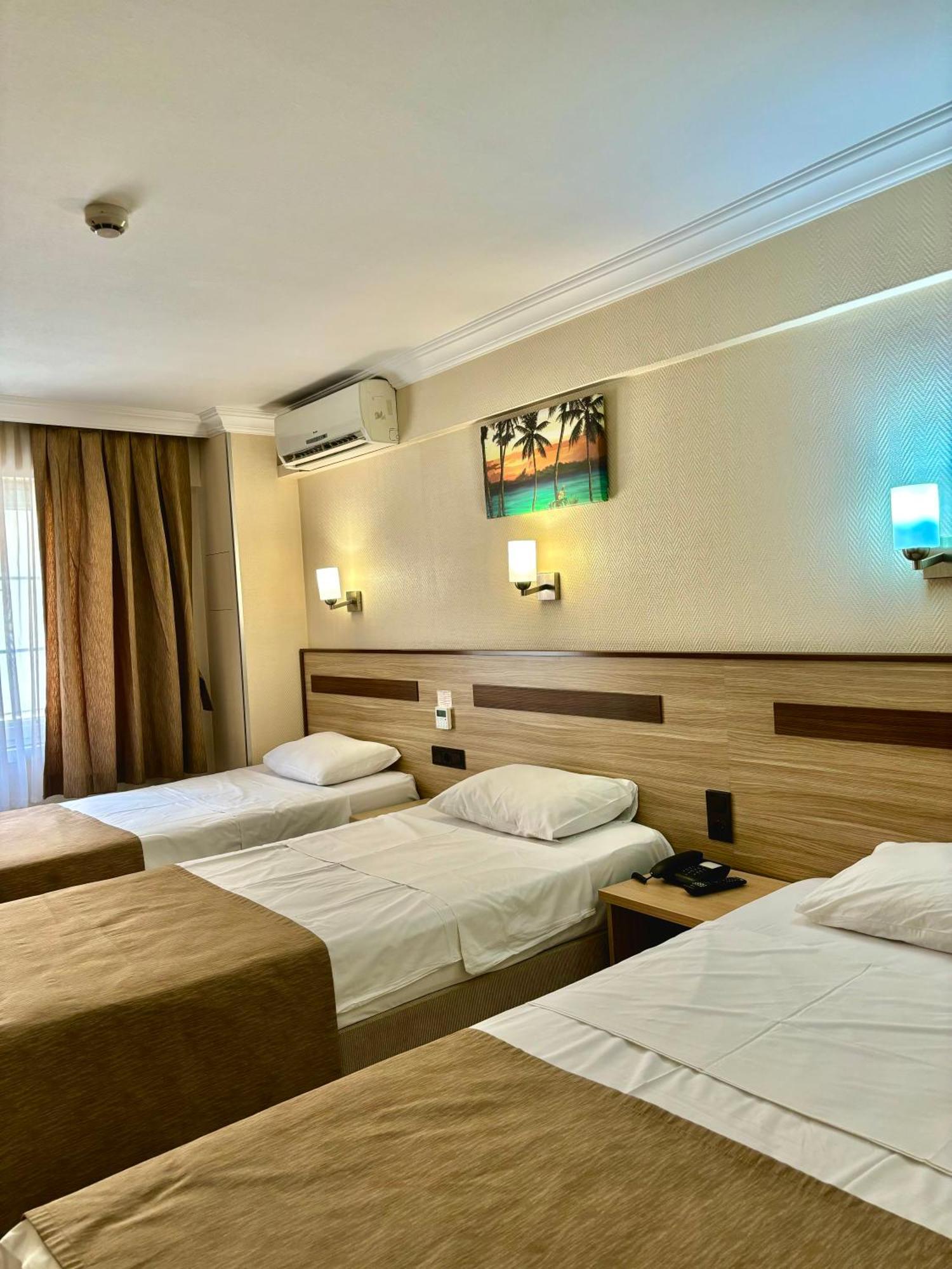 Gold Hotel Istanbul Bagian luar foto
