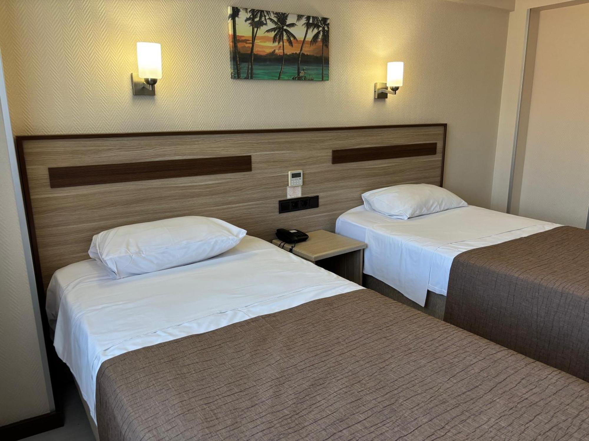 Gold Hotel Istanbul Bagian luar foto
