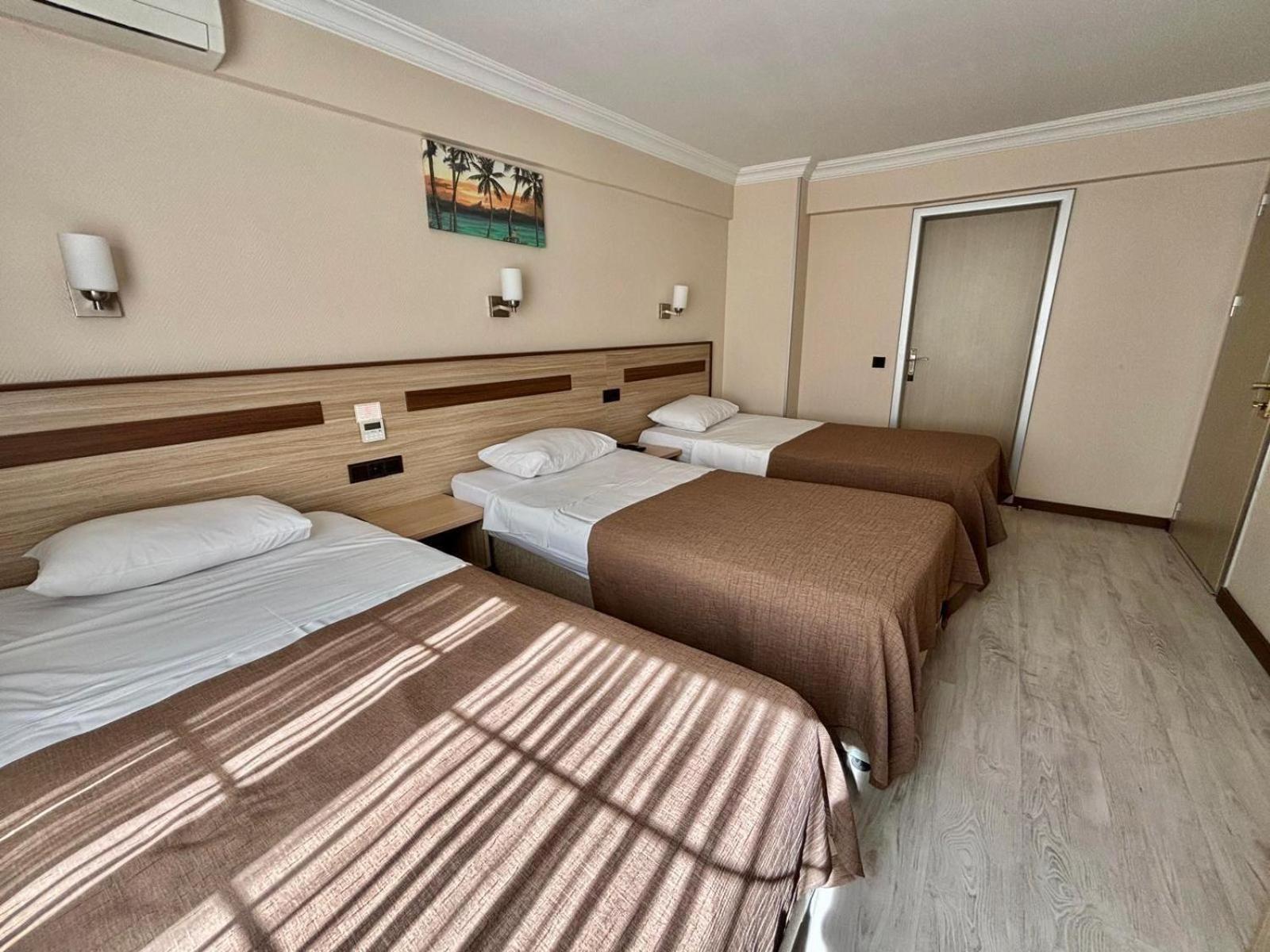 Gold Hotel Istanbul Bagian luar foto