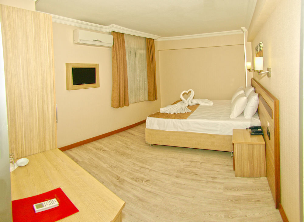 Gold Hotel Istanbul Bagian luar foto