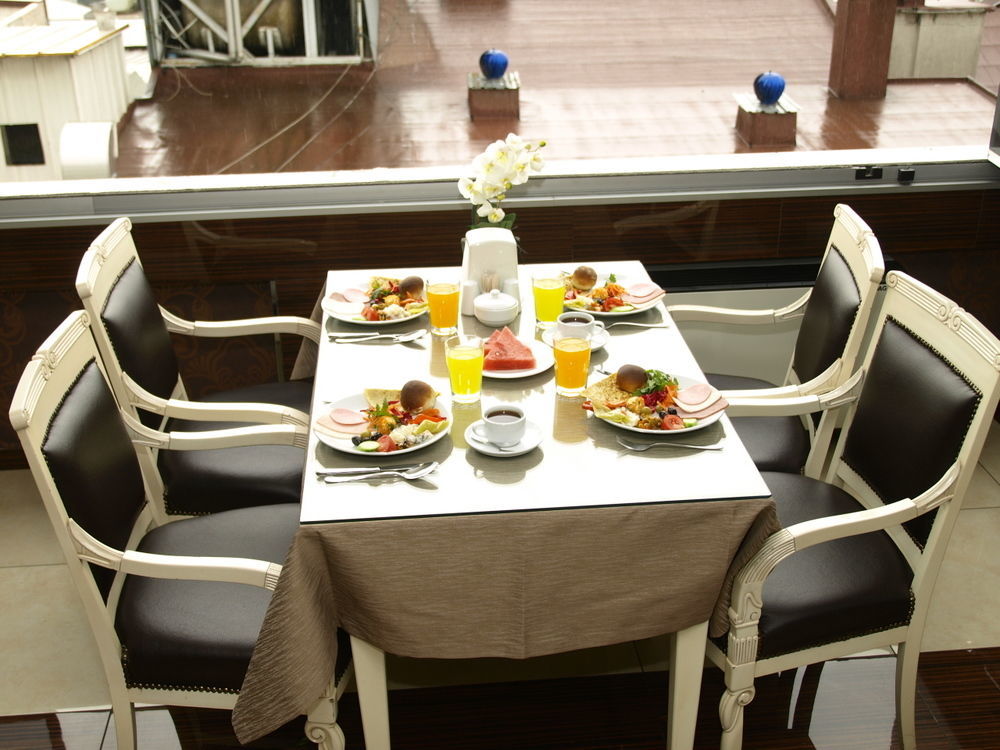 Gold Hotel Istanbul Bagian luar foto